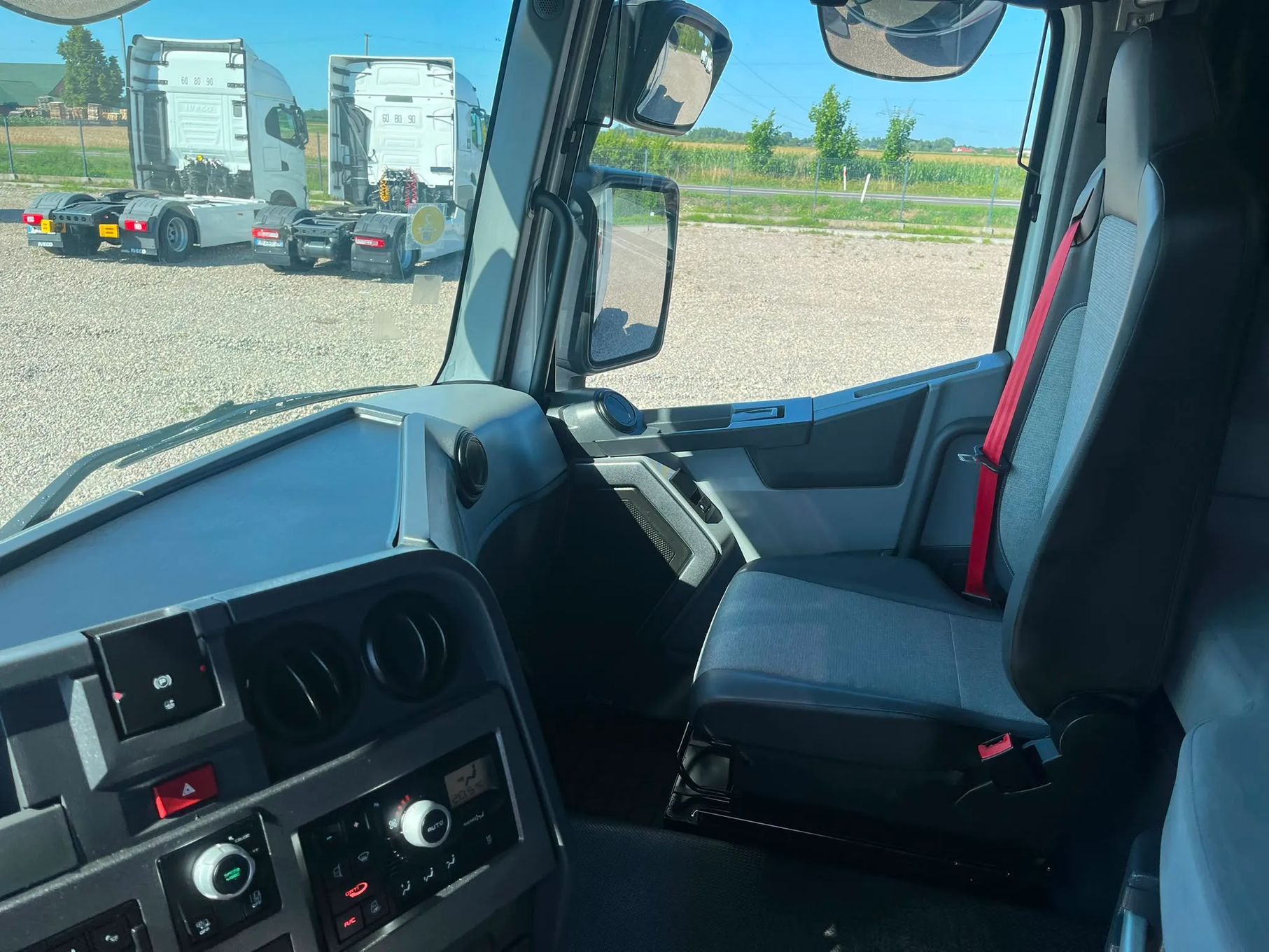 Renault T480 / 2 ZBIORNIKI / Import Francja / Super Stan