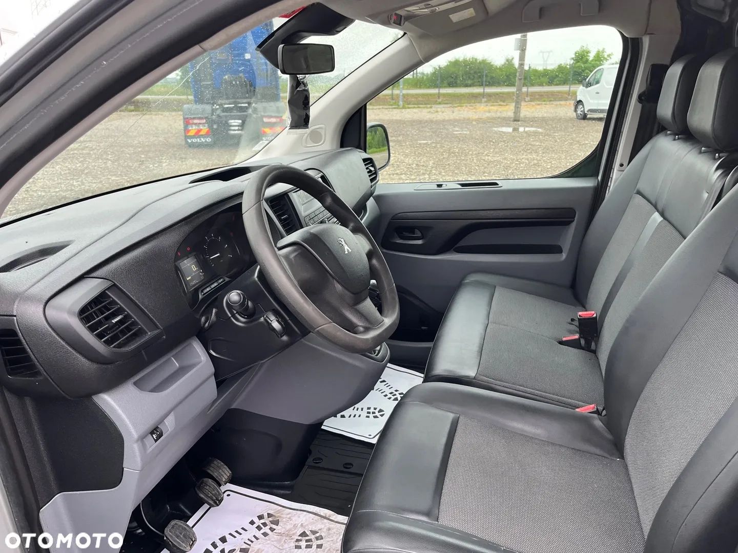 Peugeot EXPERT / Euro 6 / 2018 / Import Francja